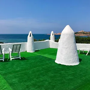In La Marinedda Casa vacanze Isola Rossa (Sassari)